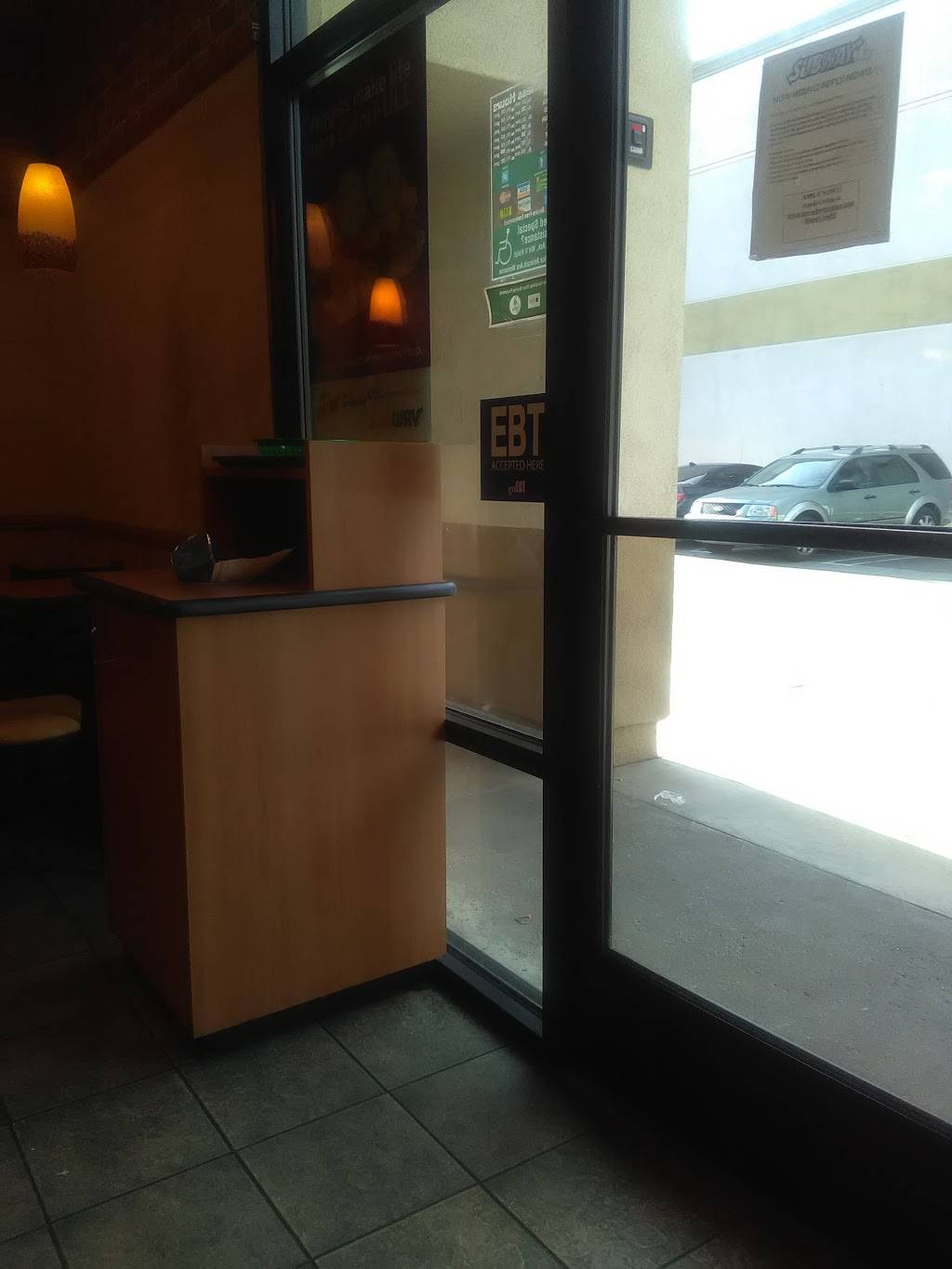 Subway Restaurants | restaurant | 3561 W Century Blvd, Inglewood, CA 90303, USA | 3106743588 OR +1 310-674-3588