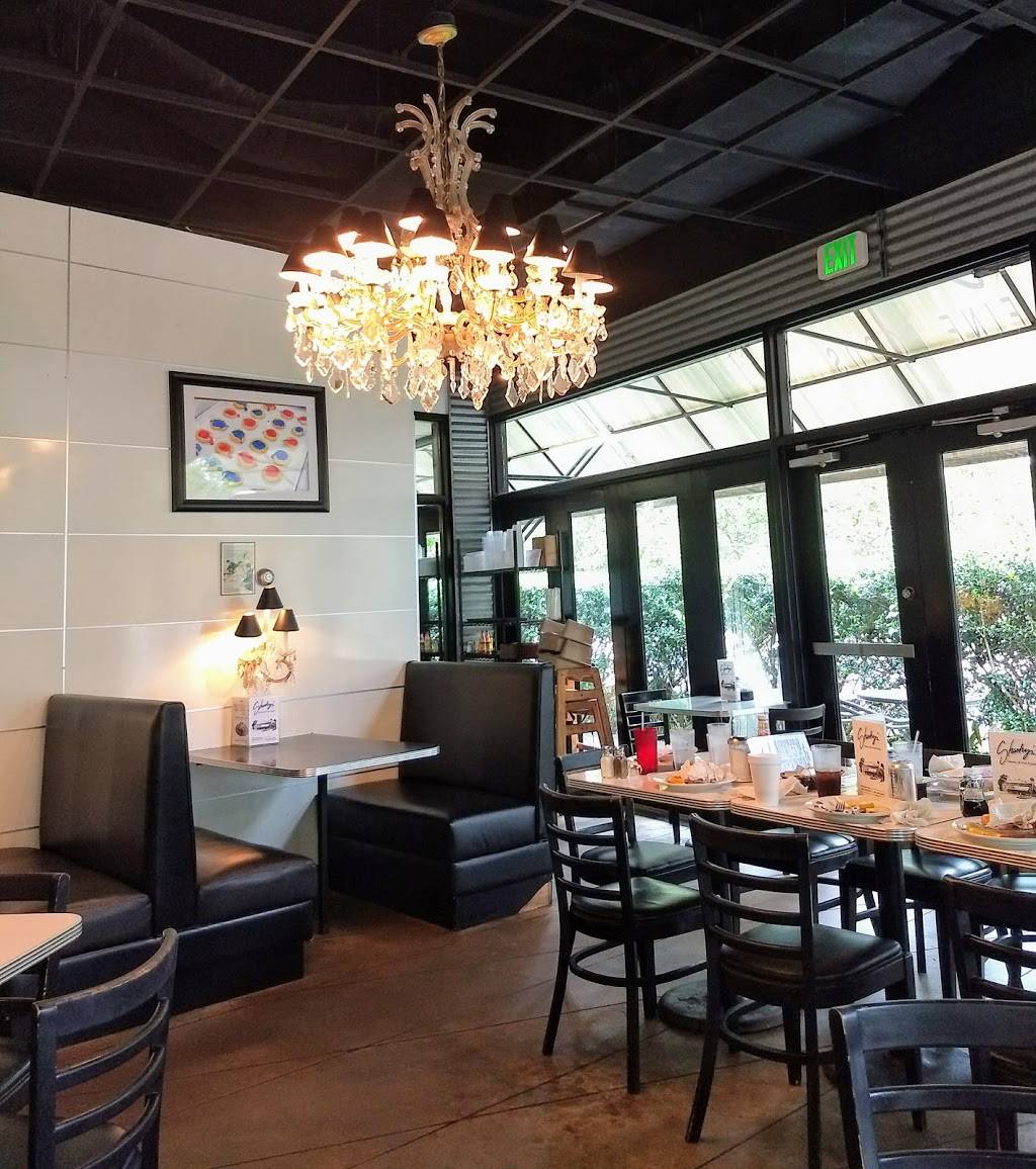 Shashys | restaurant | 1700 Mulberry St, Montgomery, AL 36106, USA | 3342622046 OR +1 334-262-2046