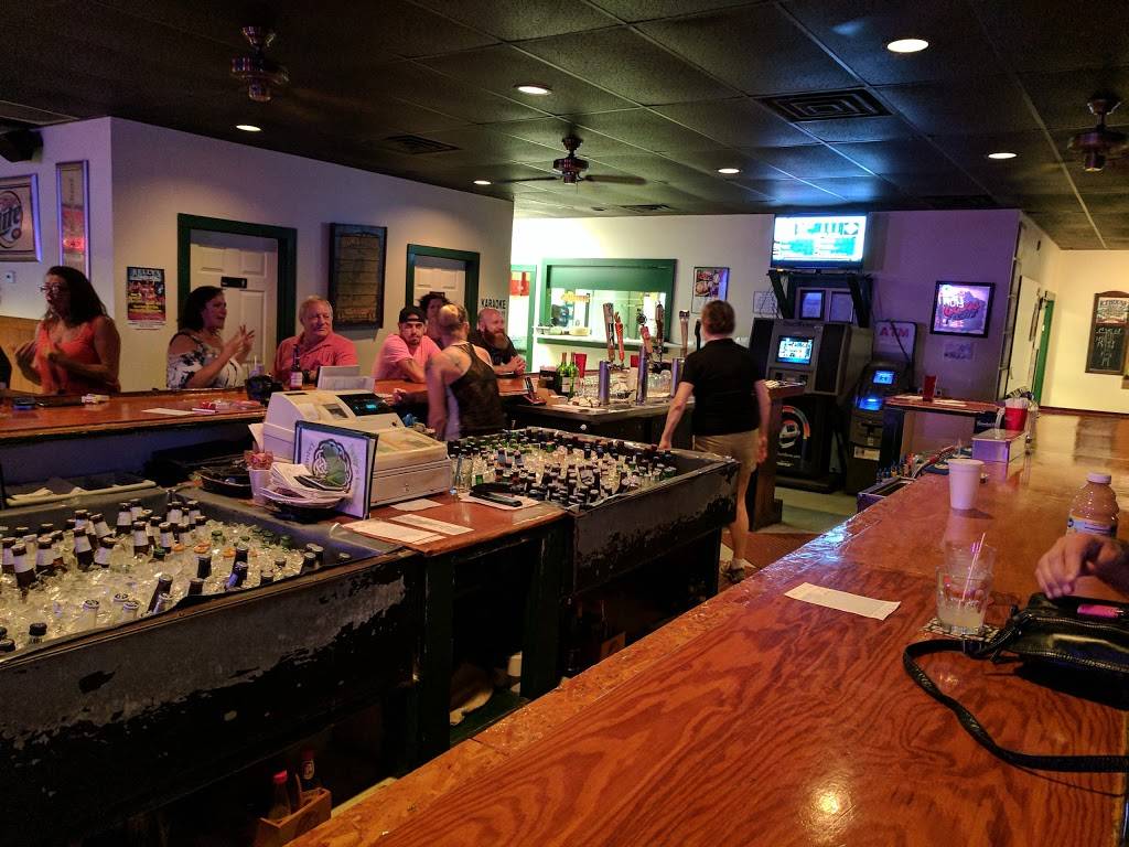 Kellys Tavern | restaurant | 11 Buckingham Plantation Dr #b, Bluffton, SC 29910, USA | 8438373353 OR +1 843-837-3353