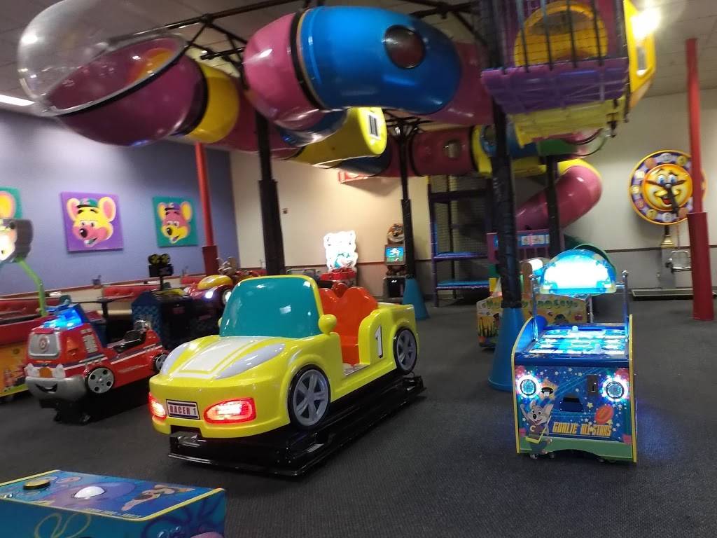Chuck E. Cheeses | restaurant | 2990 S 108th St, West Allis, WI 53227, USA | 4145463600 OR +1 414-546-3600