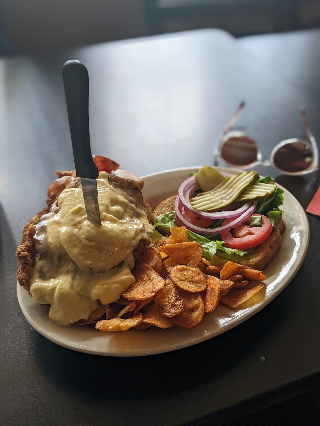 Chatham Tap Mass Ave | restaurant | 719 Massachusetts Ave, Indianapolis, IN 46204, USA | 3179178425 OR +1 317-917-8425