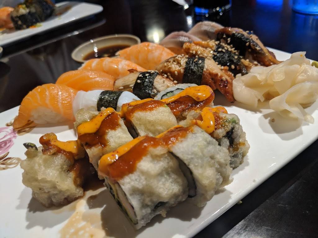Sushi King | restaurant | 3065, 1030 E Algonquin Rd, Algonquin, IL 60102, USA | 2246787007 OR +1 224-678-7007