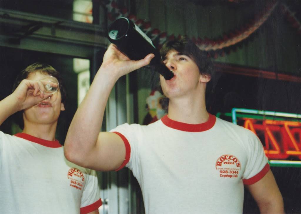 Roccos Pizza Shop - Graham Road | restaurant | 973 Graham Rd, Cuyahoga Falls, OH 44221, USA | 3309201111 OR +1 330-920-1111