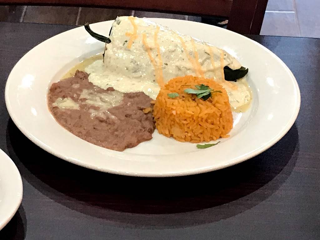 Rivieras Comida Tex-Mex | restaurant | 3534 Hickory Tree Rd, Balch Springs, TX 75180, USA | 2142563384 OR +1 214-256-3384