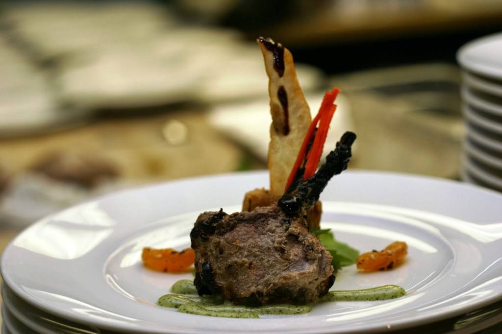 Arusuvai Indian Restaurant at Somerville | restaurant | 30 E Main St, Somerville, NJ 08876, USA | 7322002787 OR +1 732-200-2787