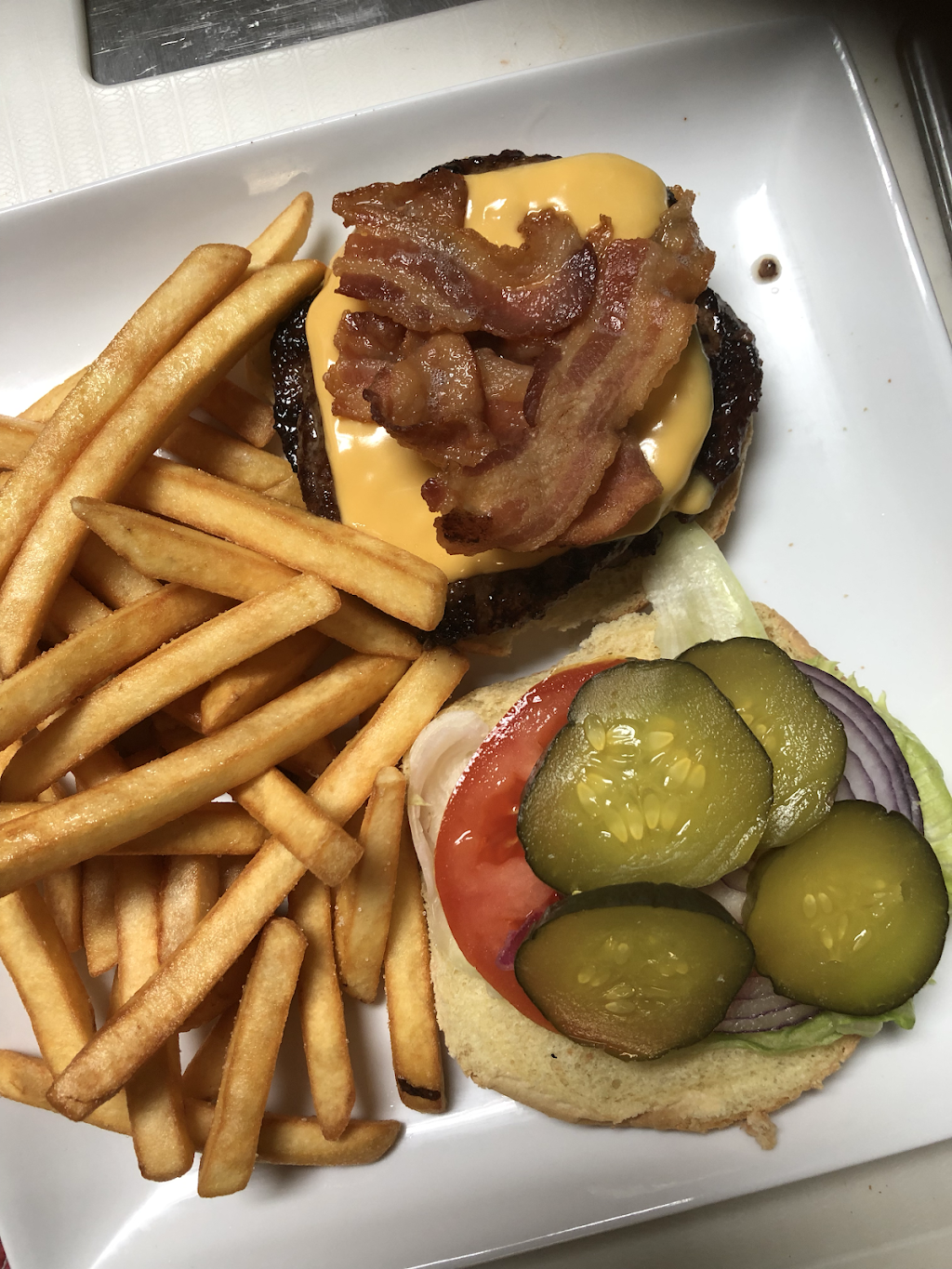 Kappy star Restaurant And bar | restaurant | 4379 Kingston Rd, Scarborough, ON M1E 2M9, Canada | 6473505334 OR +1 647-350-5334