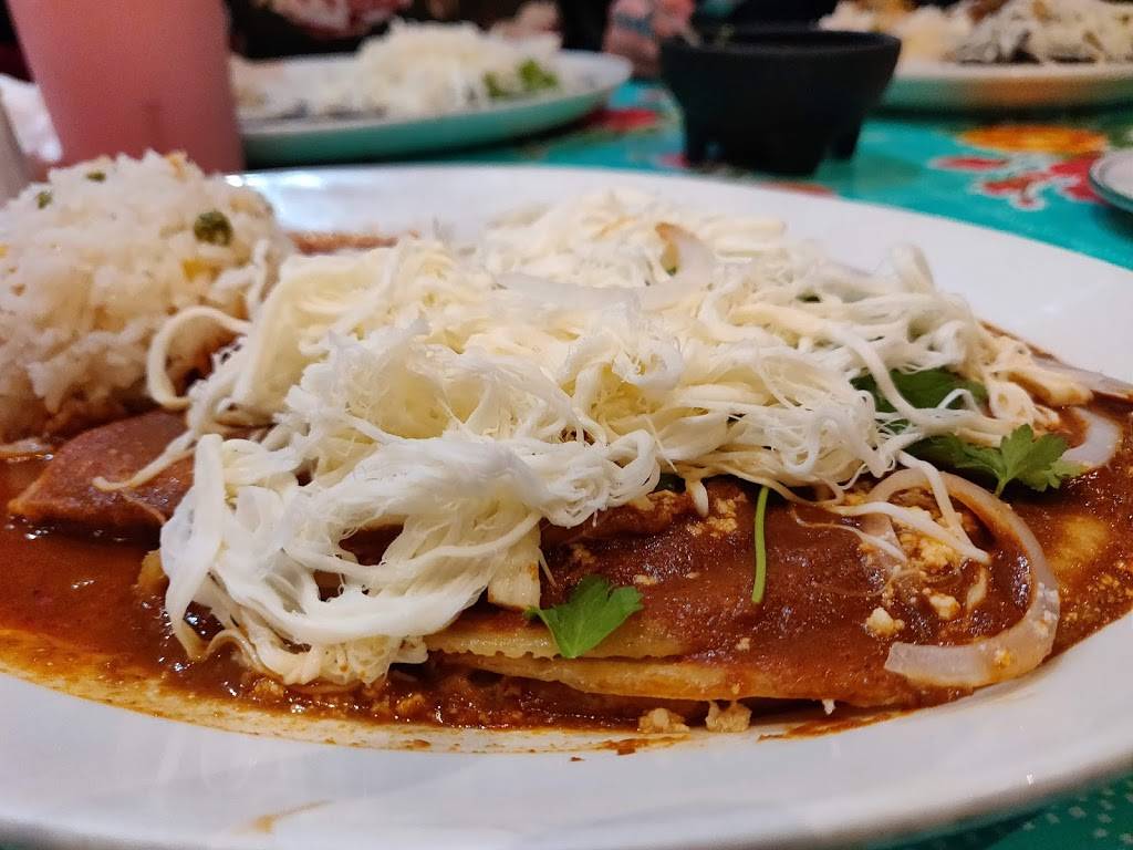 Sabores Oaxaquenos | restaurant | 3337 1/2 W 8th St, Los Angeles, CA 90005, USA | 2134105133 OR +1 213-410-5133