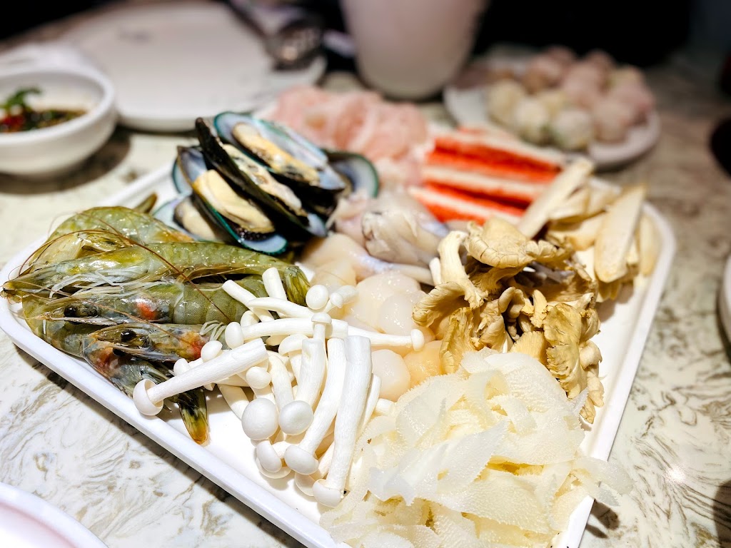 Friends hot pot | restaurant | 12703 W Sunrise Blvd, Sunrise, FL 33323, USA | 9548581777 OR +1 954-858-1777