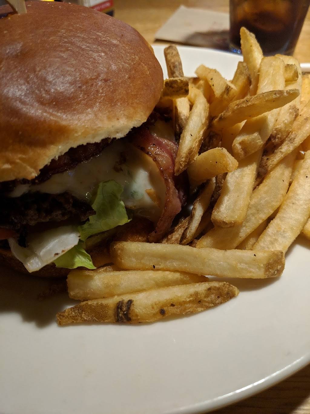 Applebees Grill + Bar | restaurant | 9000 Ming Ave Suite M, Bakersfield, CA 93311, USA | 6616640974 OR +1 661-664-0974