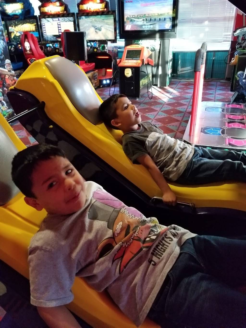 Johnny Rockets | restaurant | 17871 Castleton St, City of Industry, CA 91748, USA | 6269139663 OR +1 626-913-9663