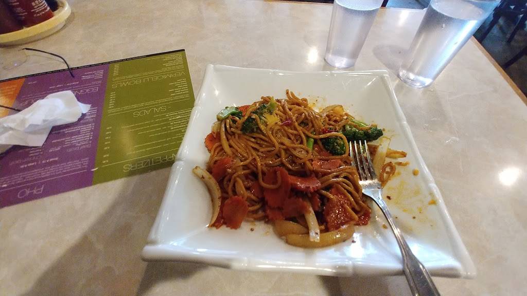 I Love Pho | restaurant | 3900 Factoria Blvd SE, Bellevue, WA 98006, USA | 4254016400 OR +1 425-401-6400