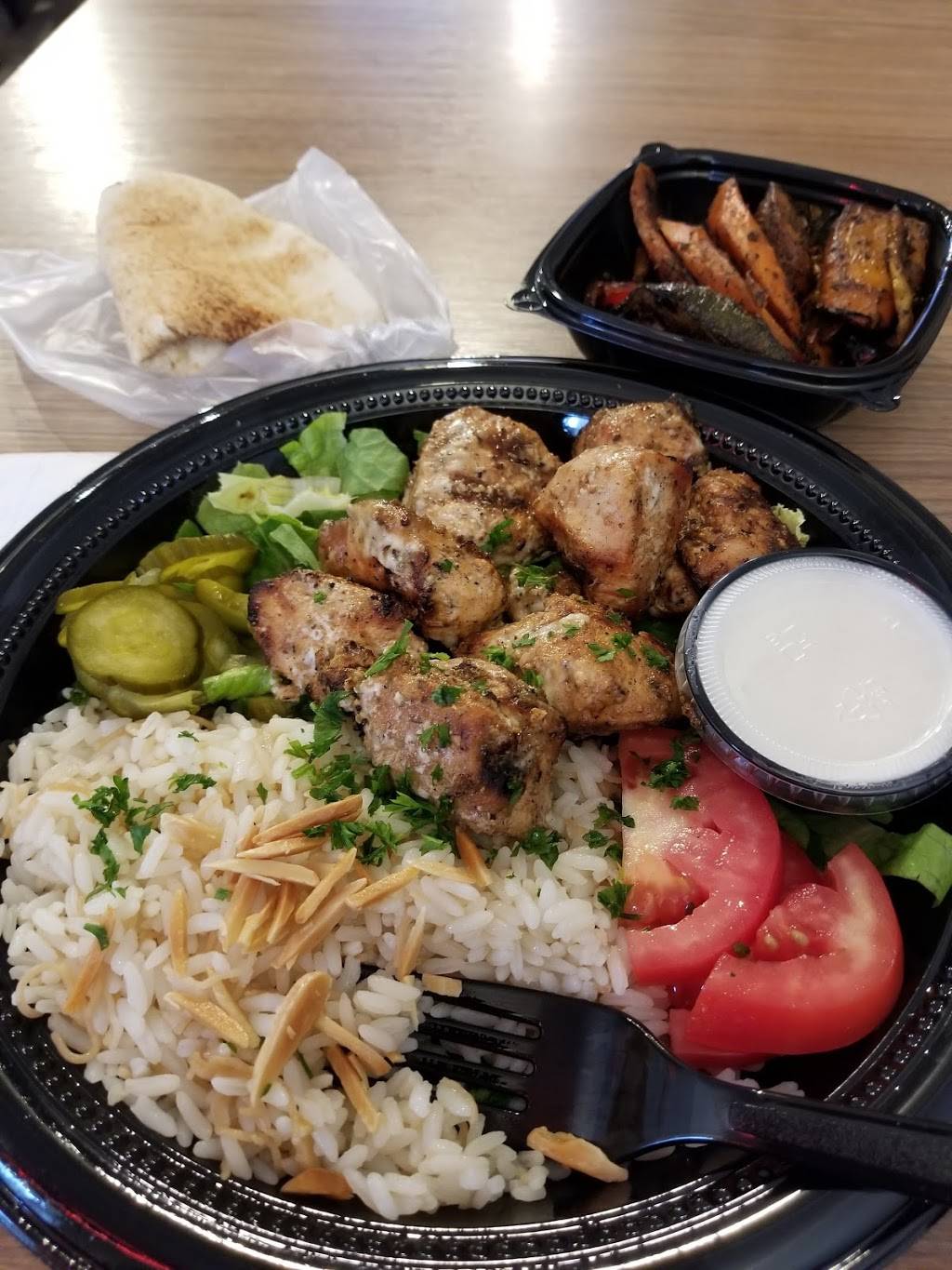 Simply Fresh Mediterranean Grill | restaurant | 838 Penniman Ave, Plymouth, MI 48170, USA | 7343357720 OR +1 734-335-7720