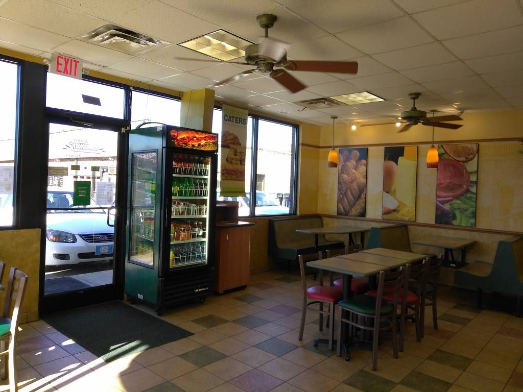 Subway Restaurants | restaurant | 150 S Main St, Troutman, NC 28166, USA | 7045288250 OR +1 704-528-8250