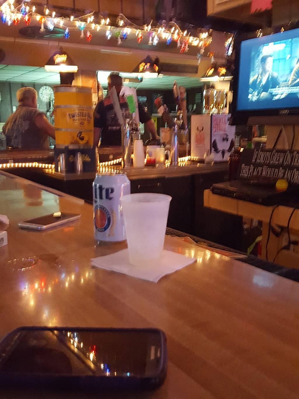 Jamisons Bar & Grill | restaurant | 6 Fort Dix Rd, Pemberton, NJ 08068, USA | 6098944516 OR +1 609-894-4516