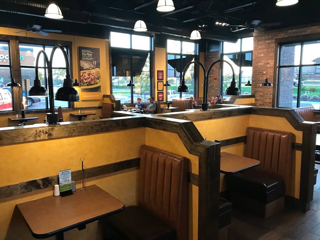 Zaxbys Chicken Fingers & Buffalo Wings | restaurant | 12195 S Strang Line Rd, Olathe, KS 66062, USA | 9137474277 OR +1 913-747-4277