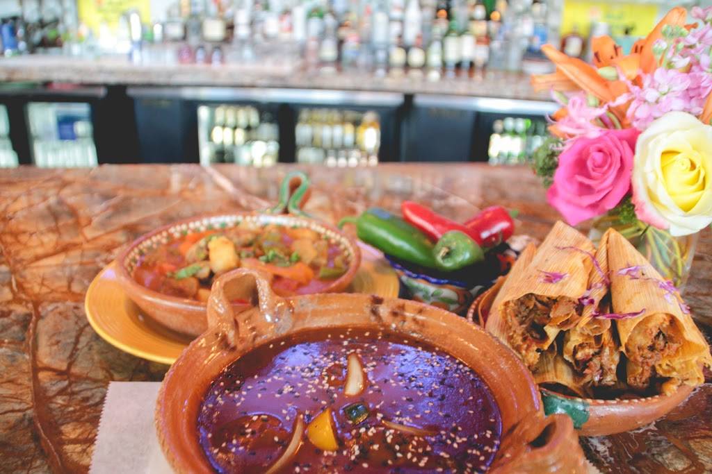 Irmas Original | restaurant | 22 N Chenevert St, Houston, TX 77002, USA | 7132220767 OR +1 713-222-0767