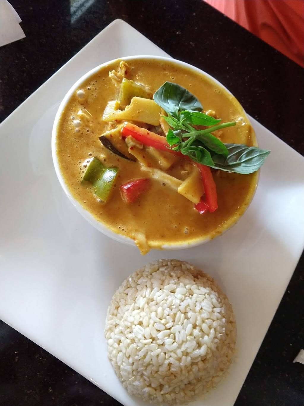 Tomy Thai Campus | restaurant | 1736 W State of Franklin Rd Suite 70, Johnson City, TN 37604, USA | 4239280070 OR +1 423-928-0070