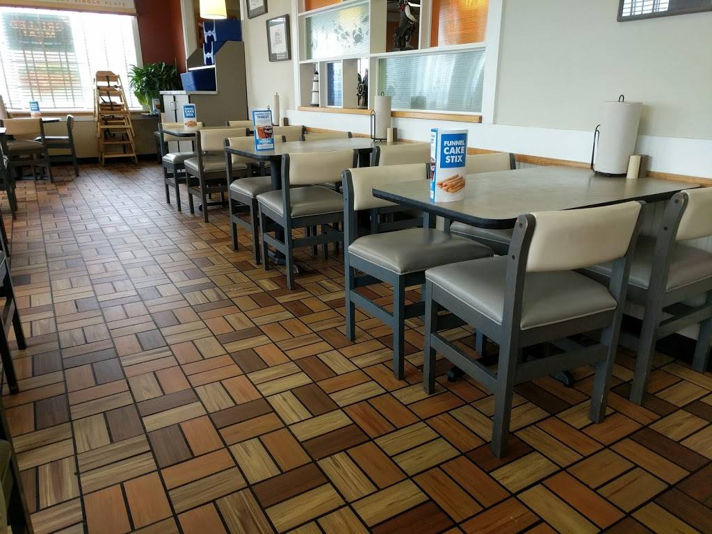 Captain Ds | restaurant | 245 E Andrew Johnson Hwy, Greeneville, TN 37745, USA | 4236396311 OR +1 423-639-6311