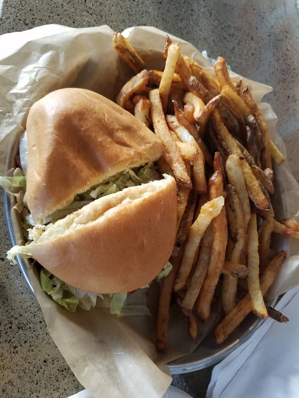 Primanti Bros. | restaurant | 23000 Eureka Rd, Taylor, MI 48180, USA | 7342870656 OR +1 734-287-0656