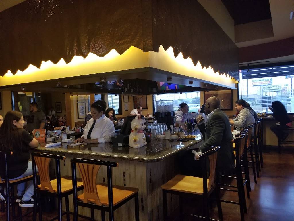 Golden Wok | restaurant | 1410 SW Loop 410, San Antonio, TX 78227, USA | 2106742577 OR +1 210-674-2577