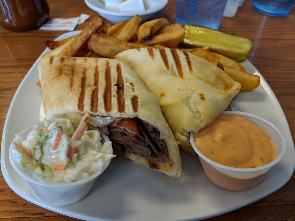 Plaza Diner | restaurant | 122 Main St, Oneonta, NY 13820, USA | 6074413393 OR +1 607-441-3393