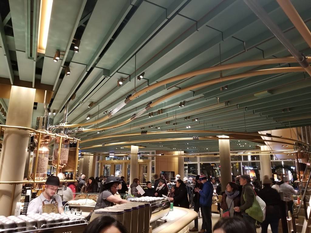 Starbucks | cafe | 42 E Chicago Ave, Chicago, IL 60611, USA | 3129516932 OR +1 312-951-6932