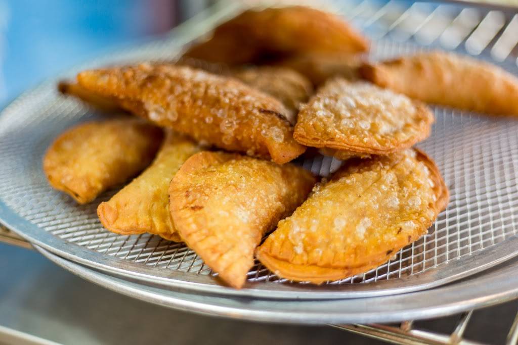 Chelsea Tipico | restaurant | 109 Shurtleff St, Chelsea, MA 02150, USA | 6174660996 OR +1 617-466-0996