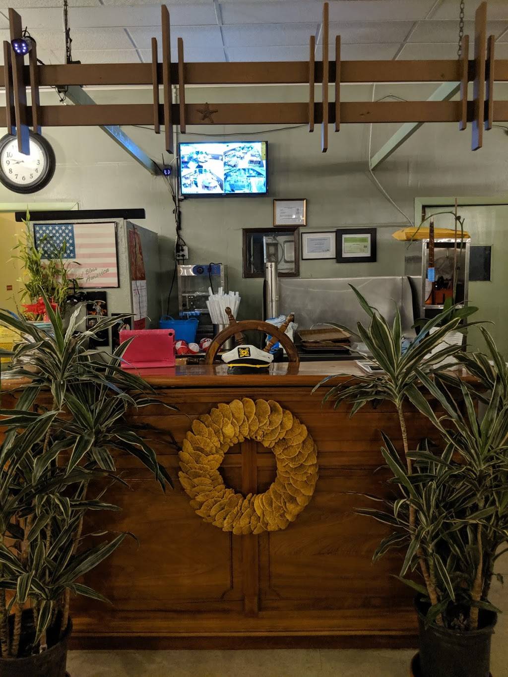 Cajun Crawfish Stop | restaurant | 405 N Vincent Ave, Covina, CA 91722, USA | 6266991077 OR +1 626-699-1077