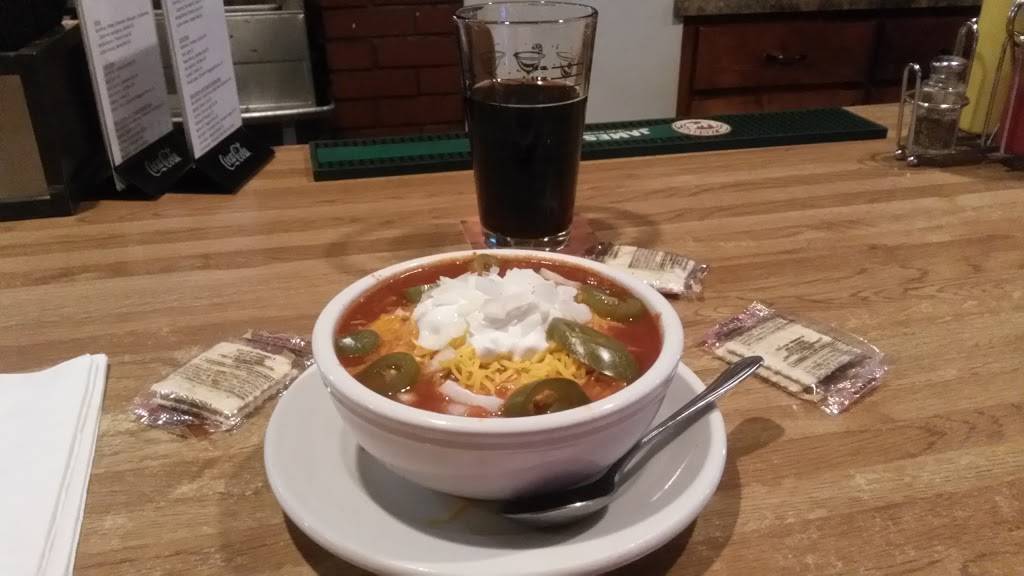 Hooterville Inn | restaurant | 10992 Division St, Blue Mounds, WI 53517, USA | 6084375444 OR +1 608-437-5444