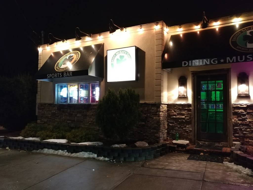 The Neighbors Sports Grille & Wings | restaurant | 742 Middle Country Rd, Selden, NY 11784, USA | 6314512386 OR +1 631-451-2386