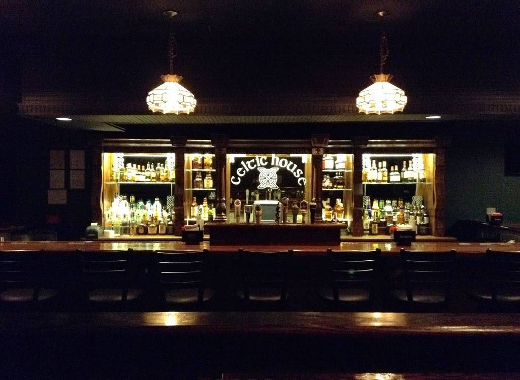 The Celtic House Irish Pub & Restaurant | restaurant | 2500 Columbia Pike, Arlington, VA 22204, USA | 7037469644 OR +1 703-746-9644