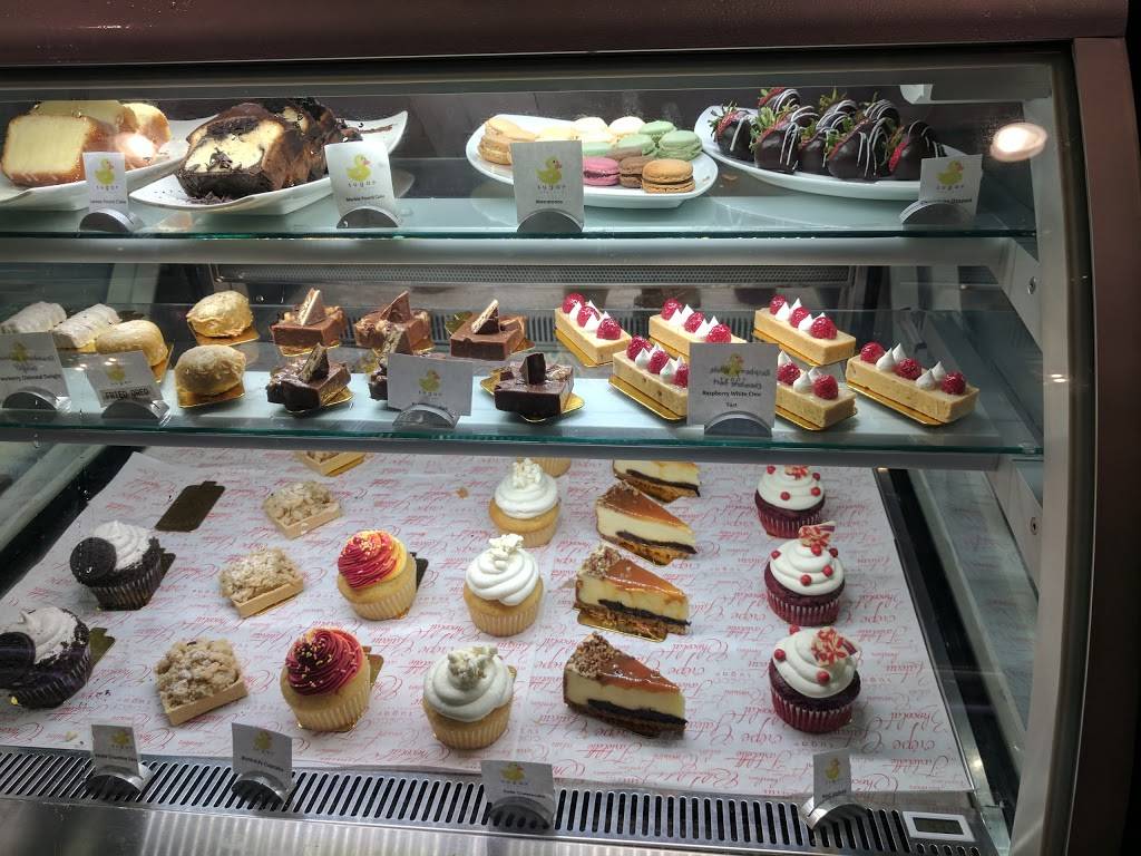 Sugar Factory | restaurant | 1144 Ocean Dr, Miami Beach, FL 33139, USA | 9173278096 OR +1 917-327-8096