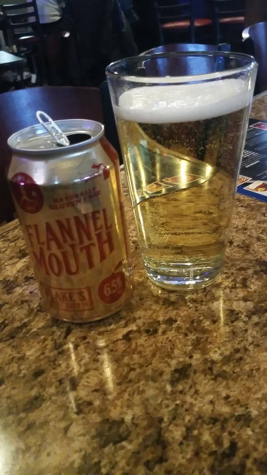 Doghouse Tavern | restaurant | 80874 Main St, Memphis, MI 48041, USA | 8103925116 OR +1 810-392-5116