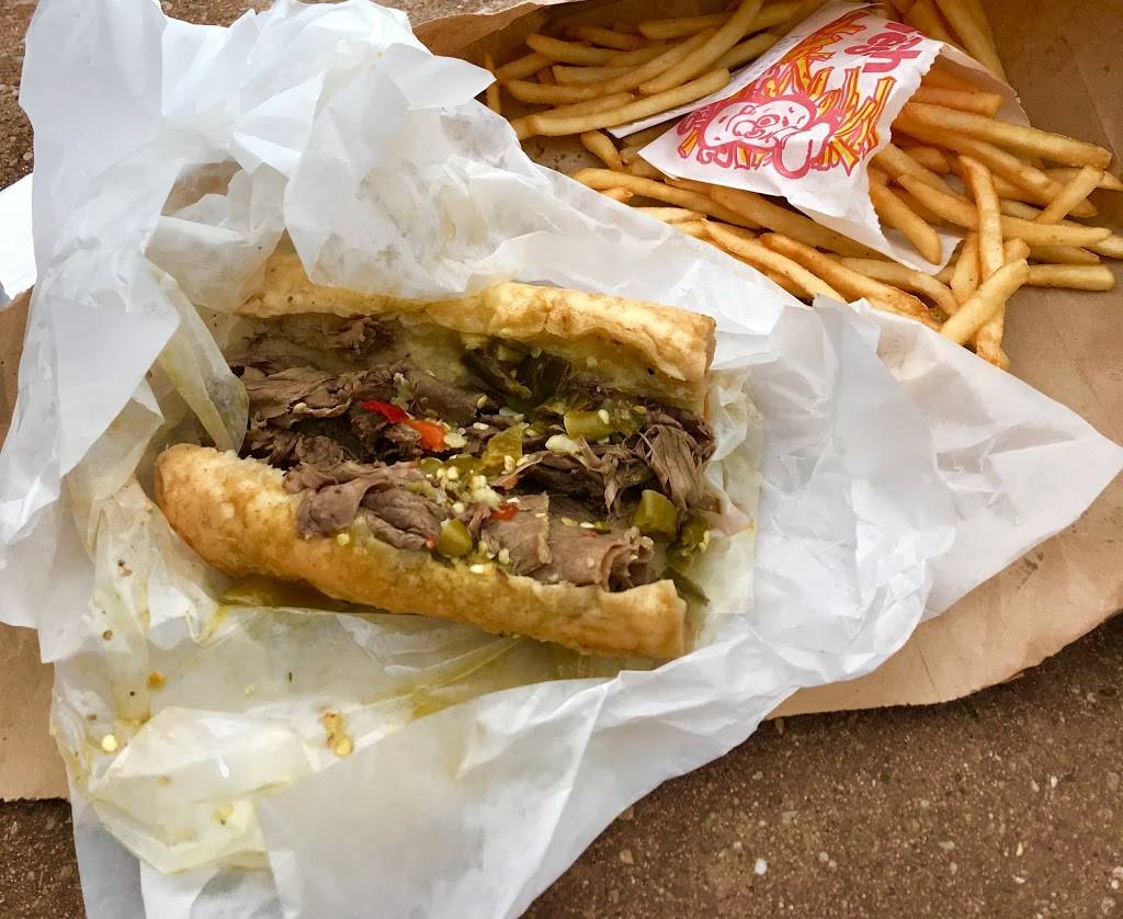 Johnnies Beef | restaurant | 7500 W North Ave, Elmwood Park, IL 60707, USA | 7084526000 OR +1 708-452-6000