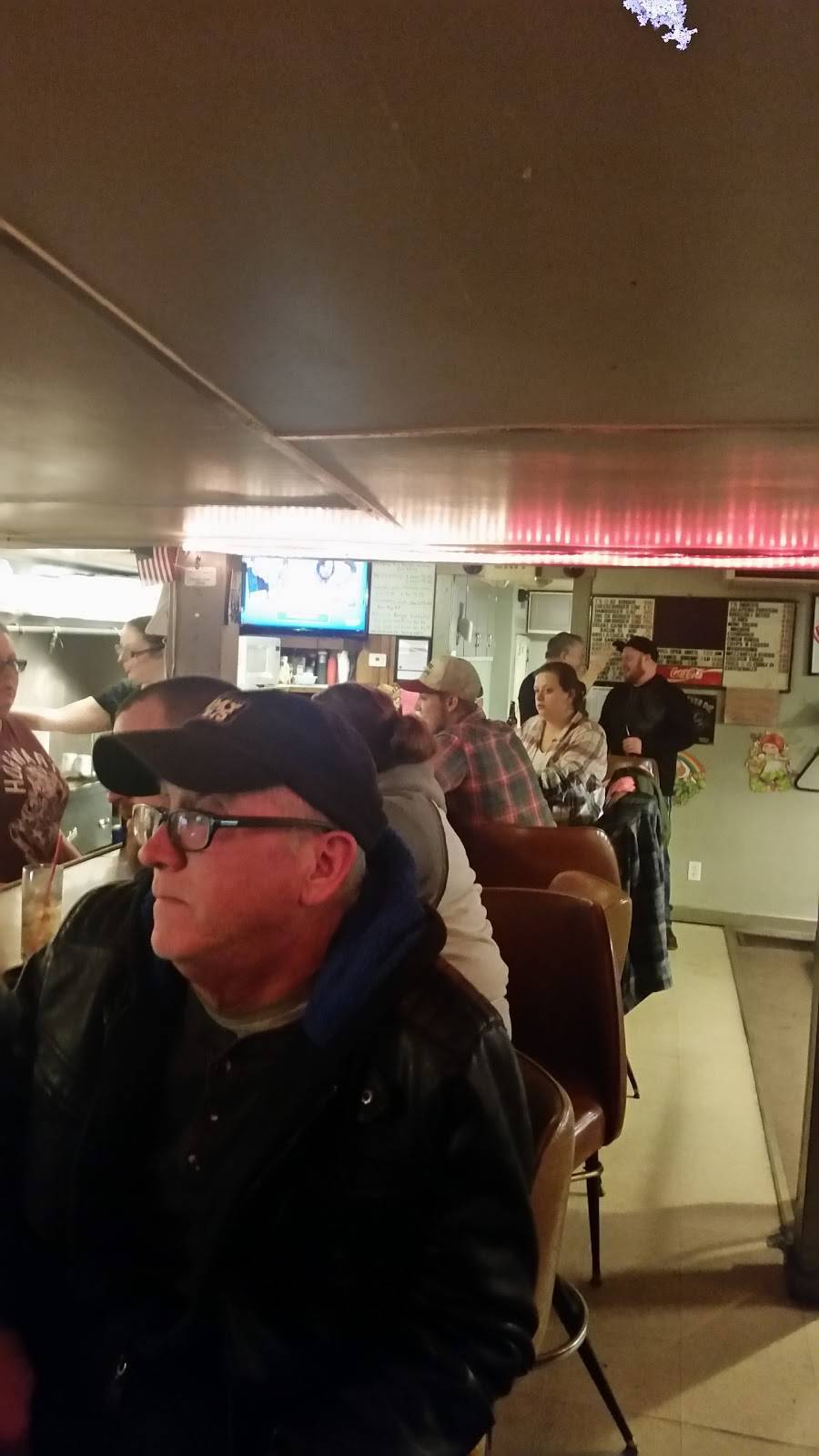 Ts Tap | restaurant | 277 N Paw Paw St, Coloma, MI 49038, USA | 2692027243 OR +1 269-202-7243