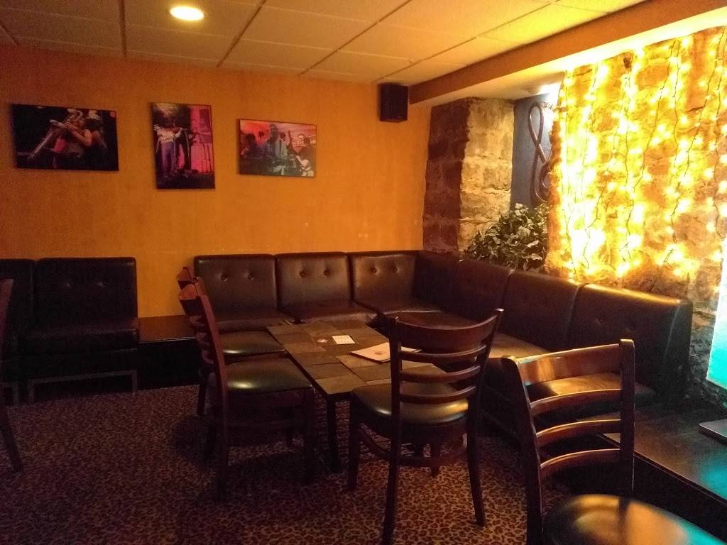 The Grotto | restaurant | 115 S Washington St, Carbondale, IL 62901, USA | 6185496400 OR +1 618-549-6400