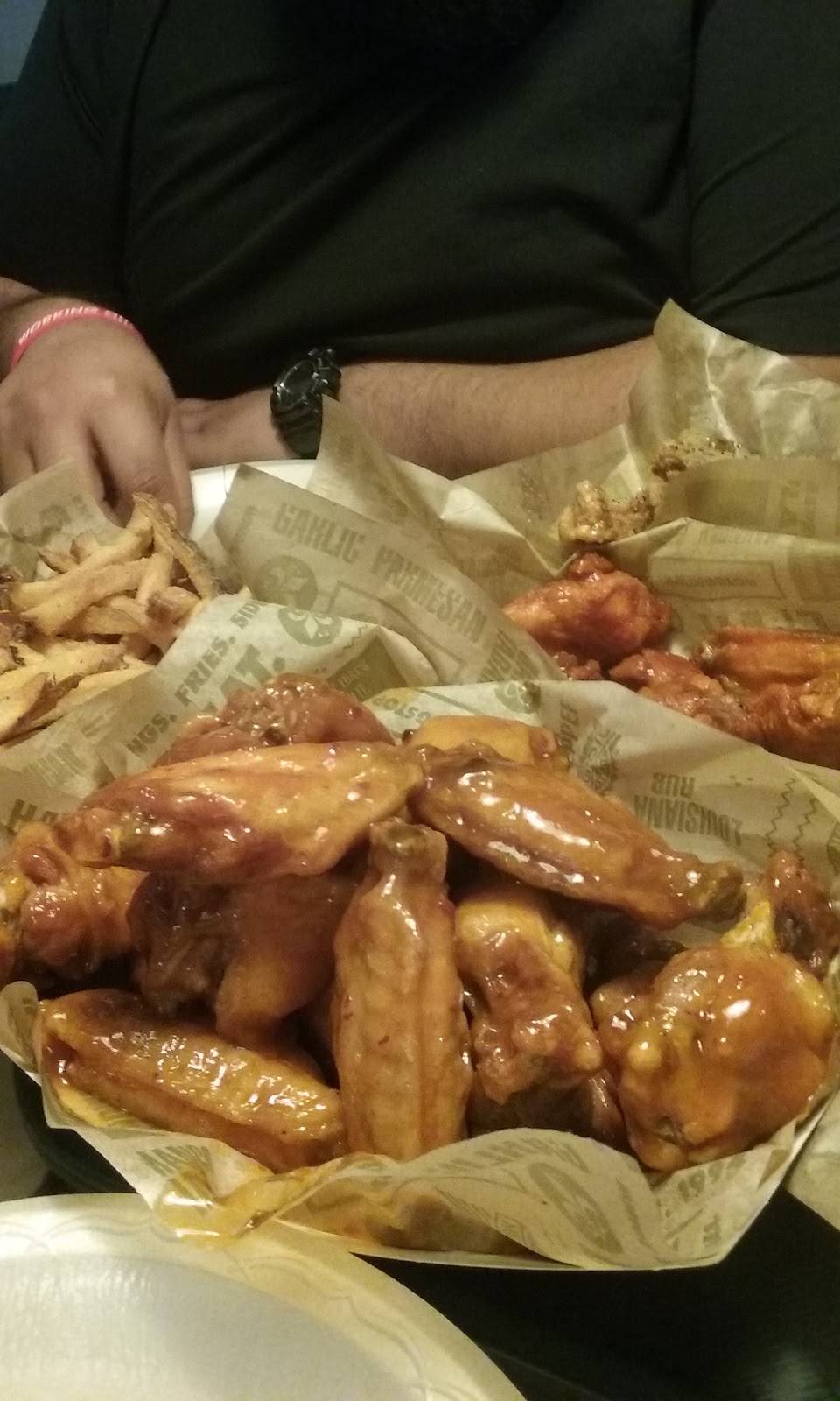 Wingstop | restaurant | 3128 Forest Ln #251, Dallas, TX 75234, USA | 9722439464 OR +1 972-243-9464