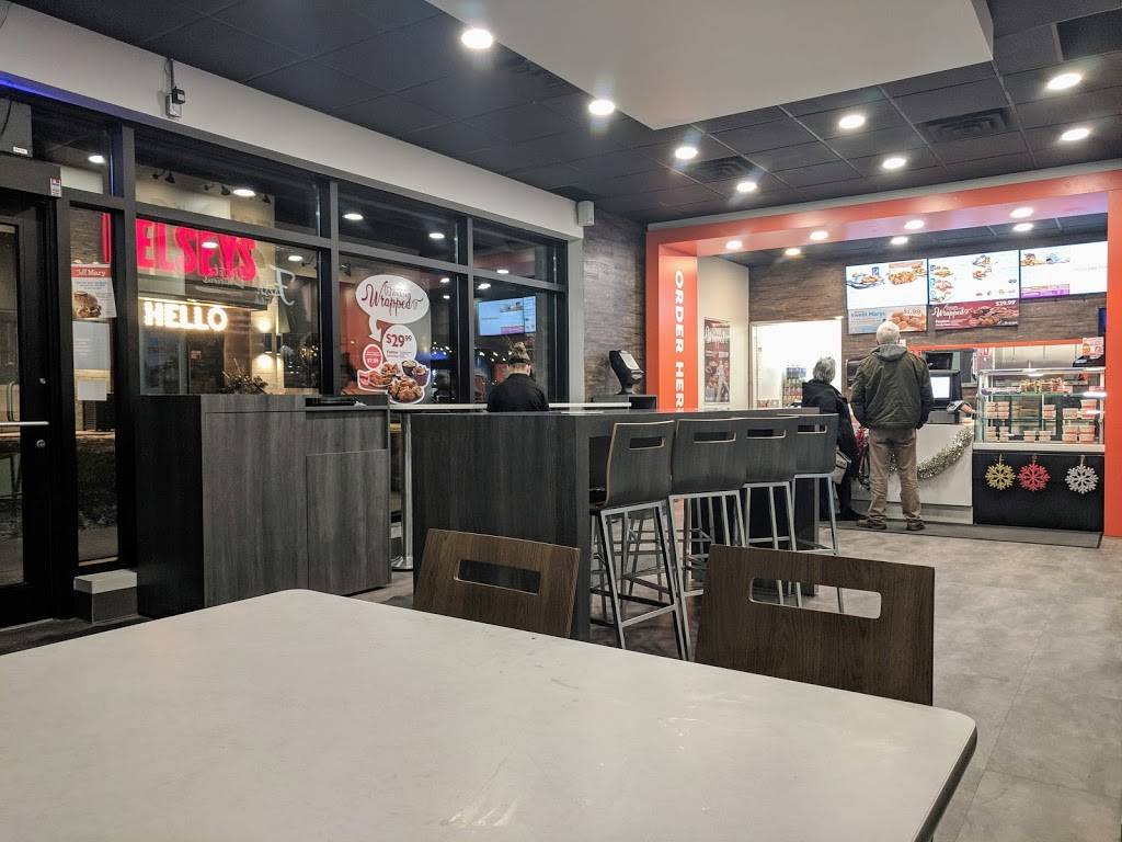 Mary Browns Chicken & Taters | restaurant | 28 Clair Rd W, Guelph, ON N1L 1M7, Canada | 5198217232 OR +1 519-821-7232