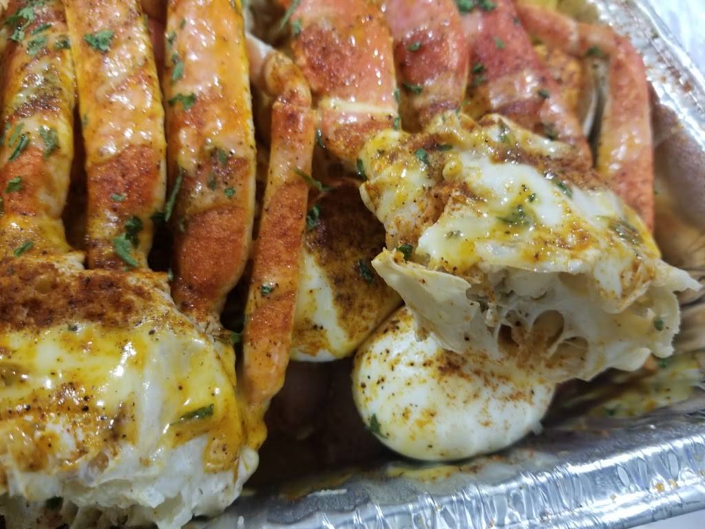 Krab Kingz Memphis | restaurant | 7140 Stage Rd #112, Memphis, TN 38133, USA | 9015524057 OR +1 901-552-4057