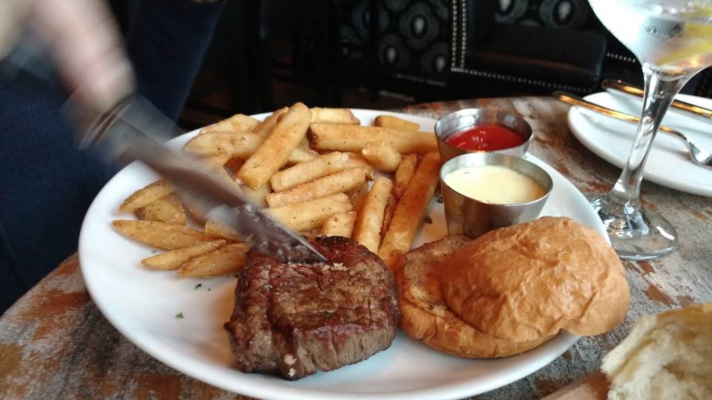 The Gin Mill | restaurant | 124 E Prairie Ave, Decatur, IL 62523, USA | 2173308073 OR +1 217-330-8073