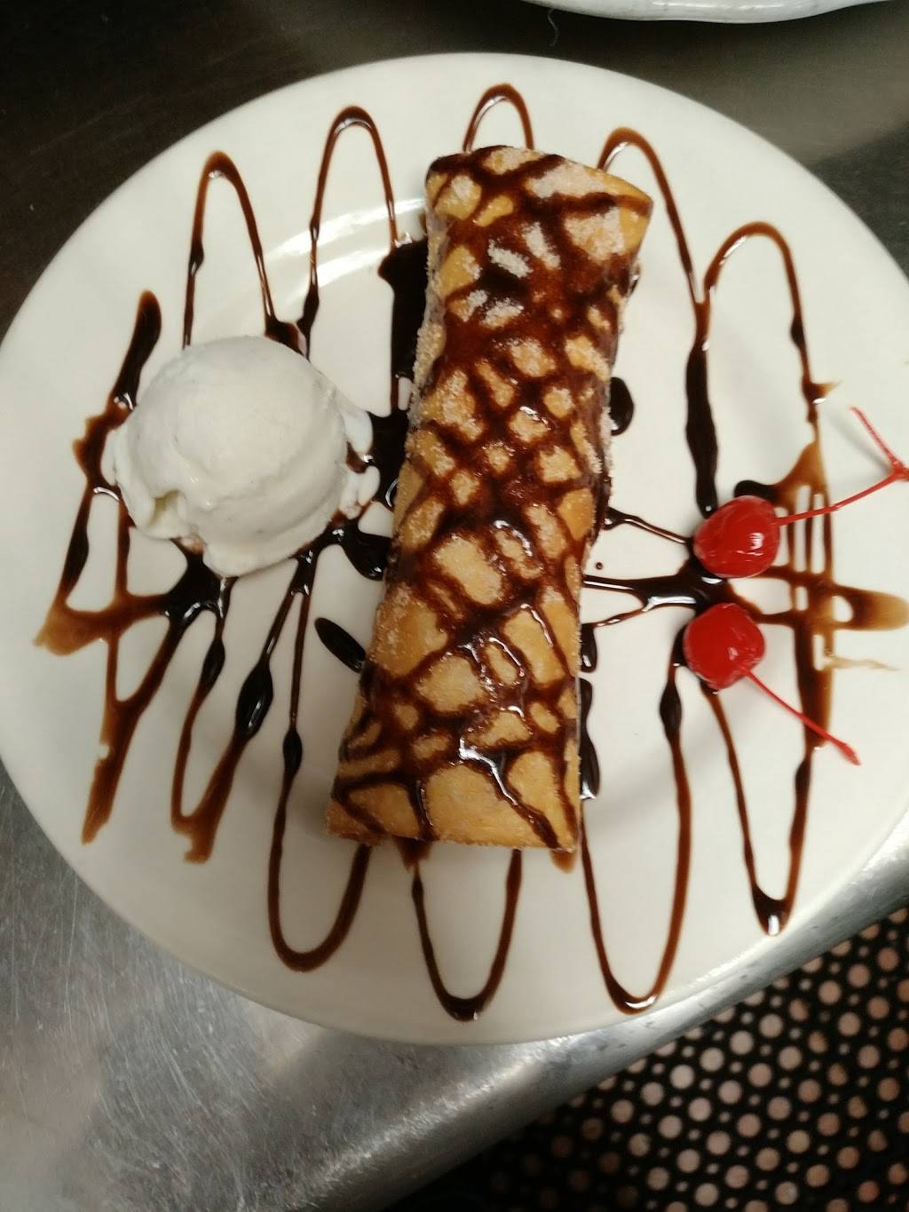 El Sarape | restaurant | 5 Commercial St, Braintree, MA 02184, USA | 7818438005 OR +1 781-843-8005