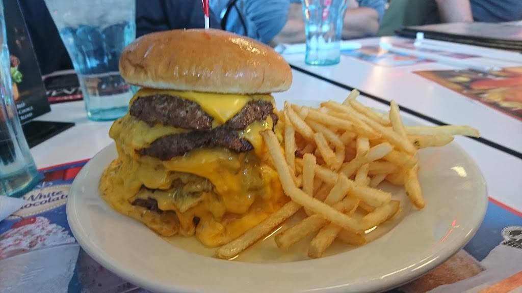 Steak n Shake | restaurant | 200 Meijer Dr, Lafayette, IN 47905, USA | 7654473375 OR +1 765-447-3375