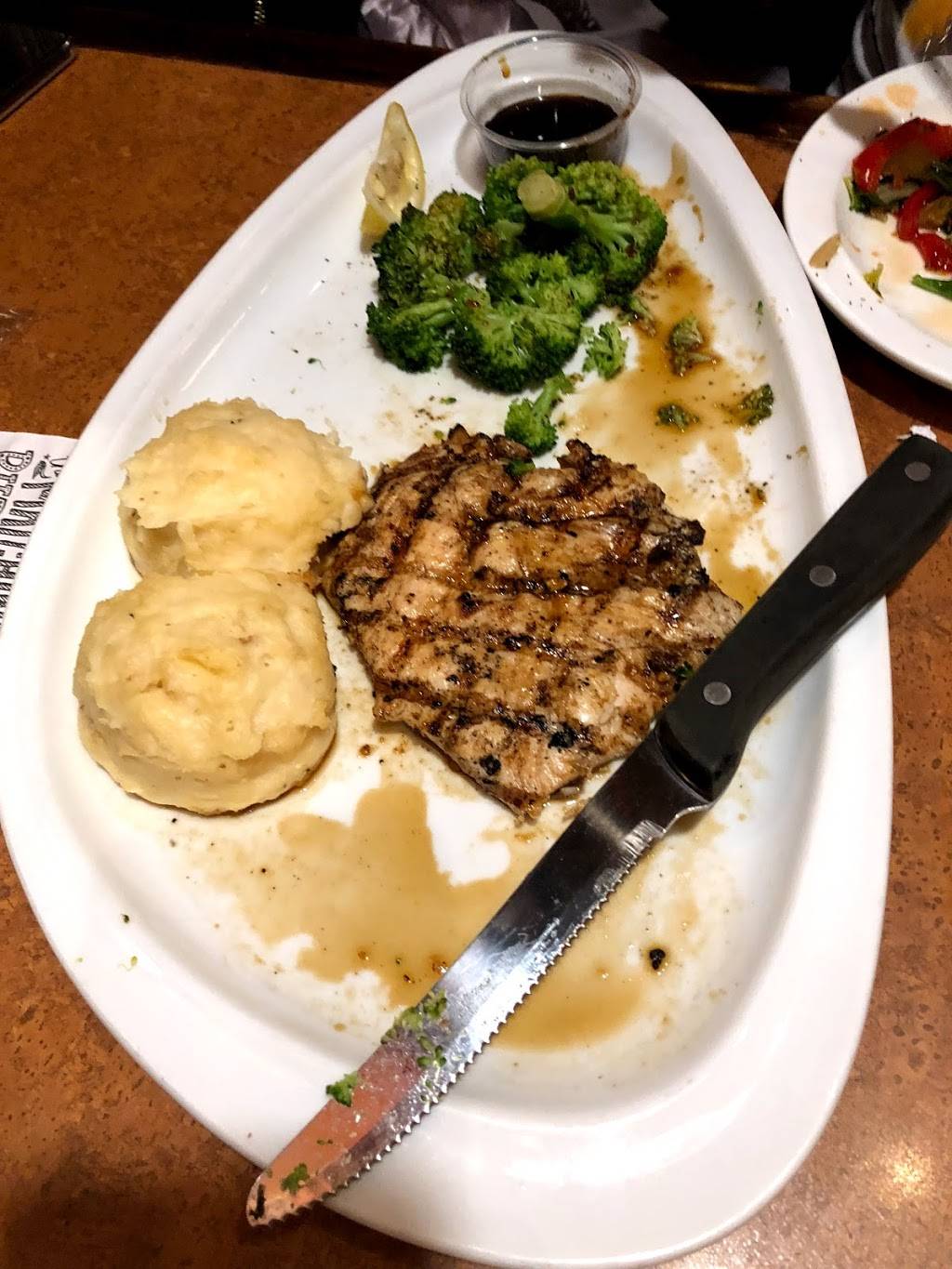 TGI Fridays | restaurant | 280 Marsh Ave, Staten Island, NY 10314, USA | 7189827801 OR +1 718-982-7801