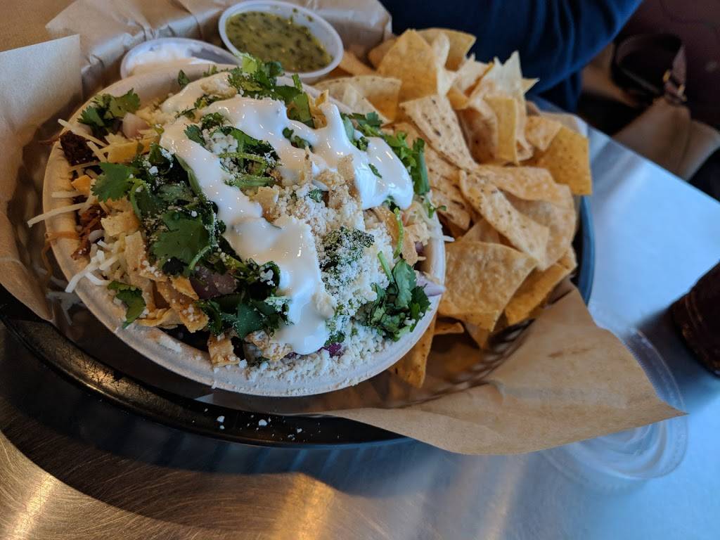 QDOBA Mexican Eats | restaurant | 945 Hanes Mall Blvd, Winston-Salem, NC 27103, USA | 3362452900 OR +1 336-245-2900