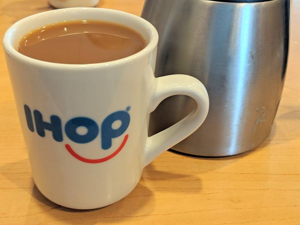 IHOP | restaurant | 3150 NW Bucklin Hill Rd, Silverdale, WA 98383, USA | 3606984793 OR +1 360-698-4793