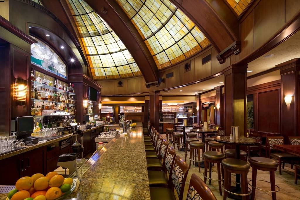 McCormick & Schmicks Seafood & Steaks | restaurant | 448 W 47th St, Kansas City, MO 64112, USA | 8165316800 OR +1 816-531-6800