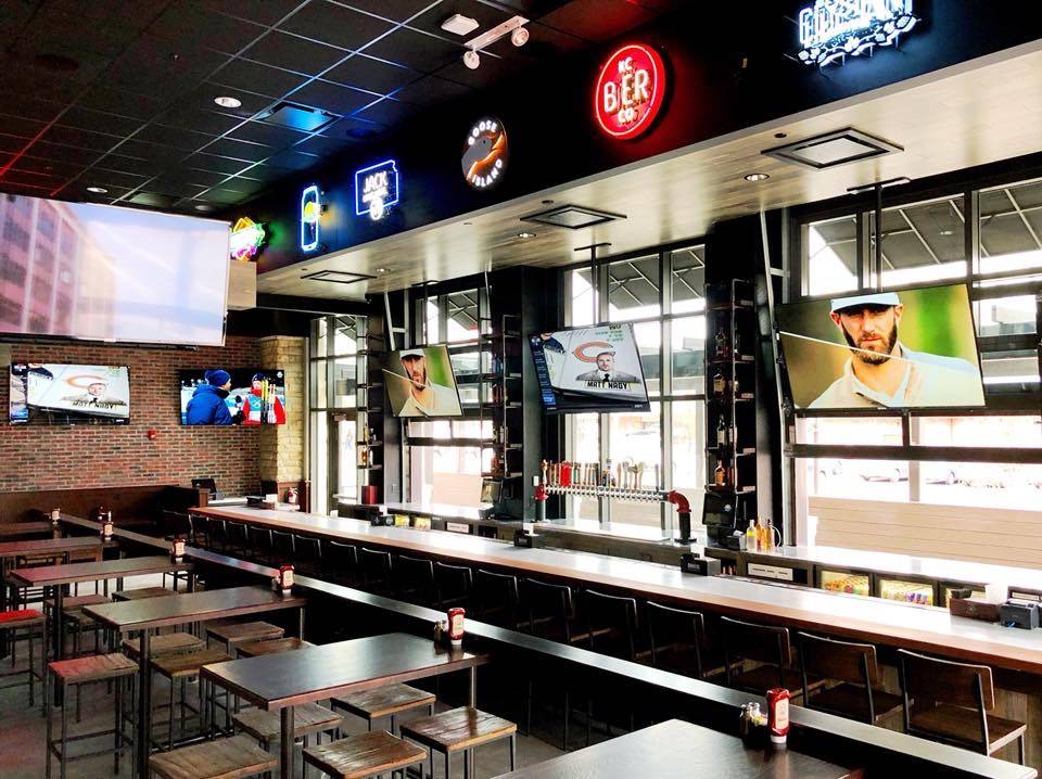 Tanners Bar & Grill | restaurant | 3900 Rainbow Blvd, Kansas City, KS 66103, USA | 9132837367 OR +1 913-283-7367