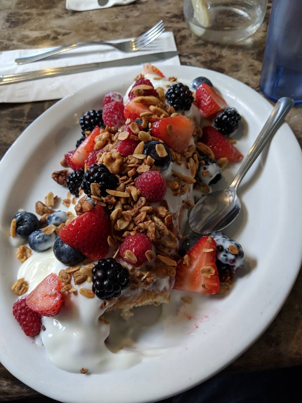 Petes Breakfast House | restaurant | 2055 E Main St, Ventura, CA 93001, USA | 8056481130 OR +1 805-648-1130