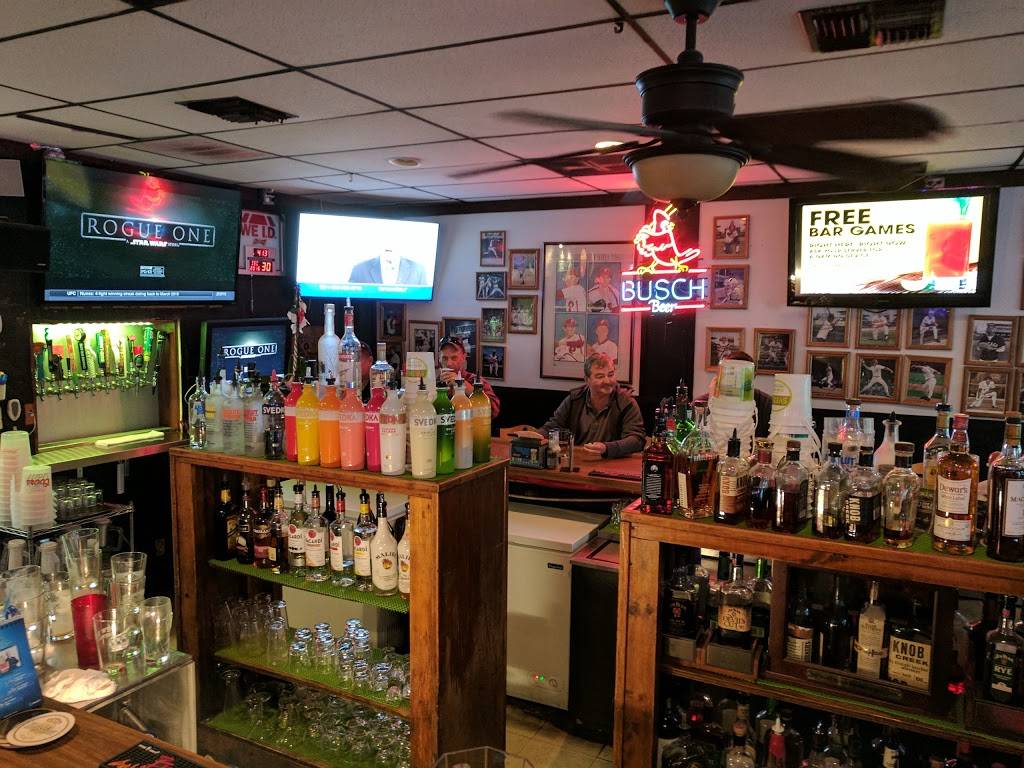 The Stadium | restaurant | 2349 Seven Springs Blvd, New Port Richey, FL 34655, USA | 7273728168 OR +1 727-372-8168