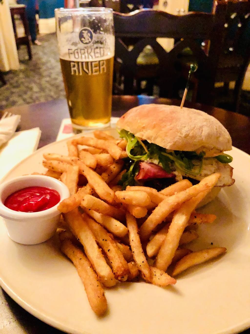 The Morrissey House | restaurant | 361 Dundas St, London, ON N6B 1V5, Canada | 5192049220 OR +1 519-204-9220